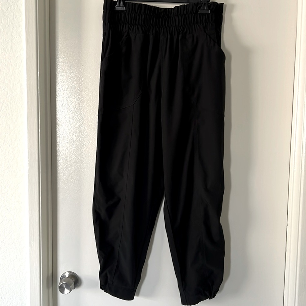 Vuori style black baggy athletic pants Size L joggers